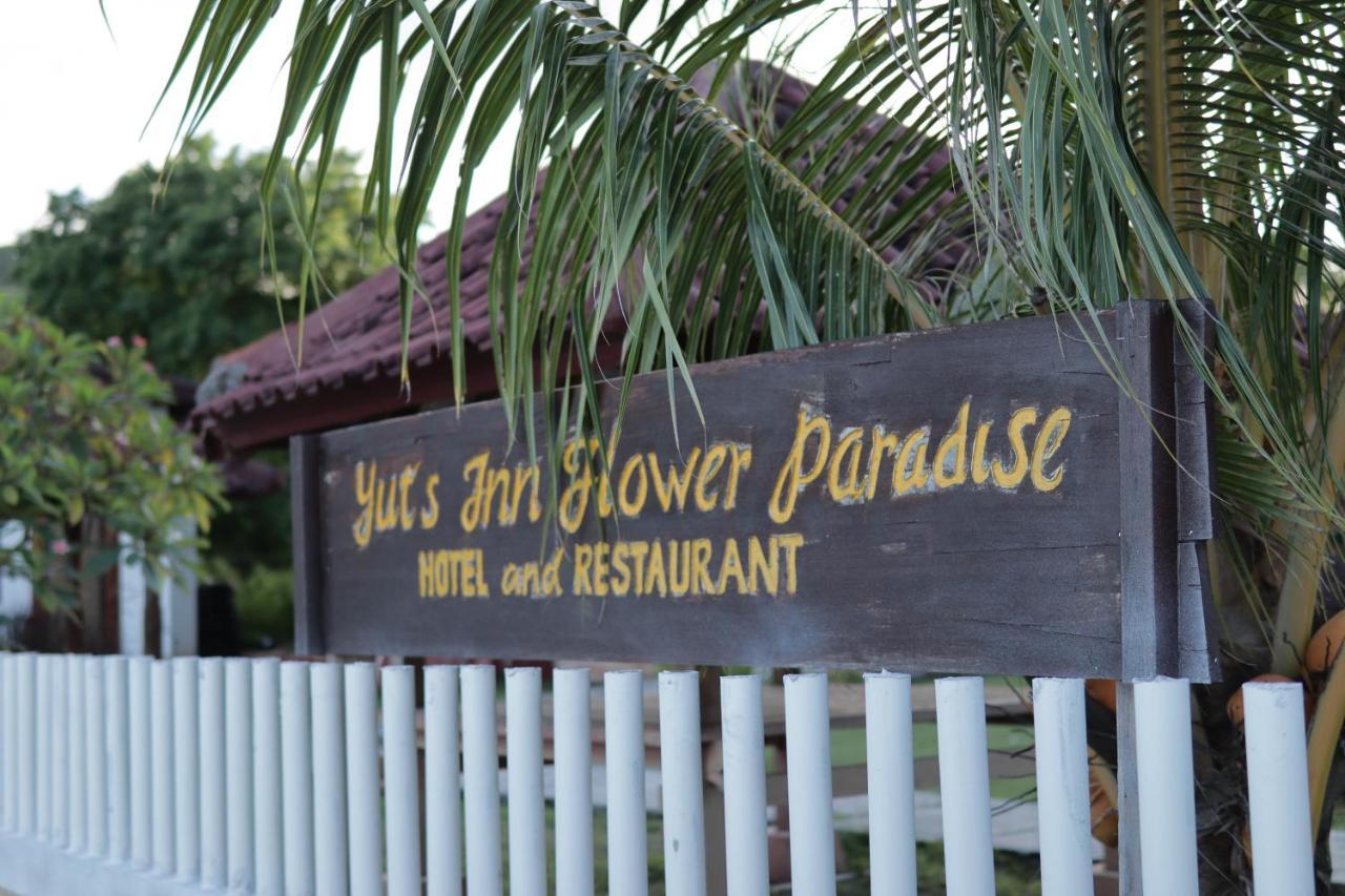 Yut'S Inn Flower Paradise Gili Gede Ngoại thất bức ảnh