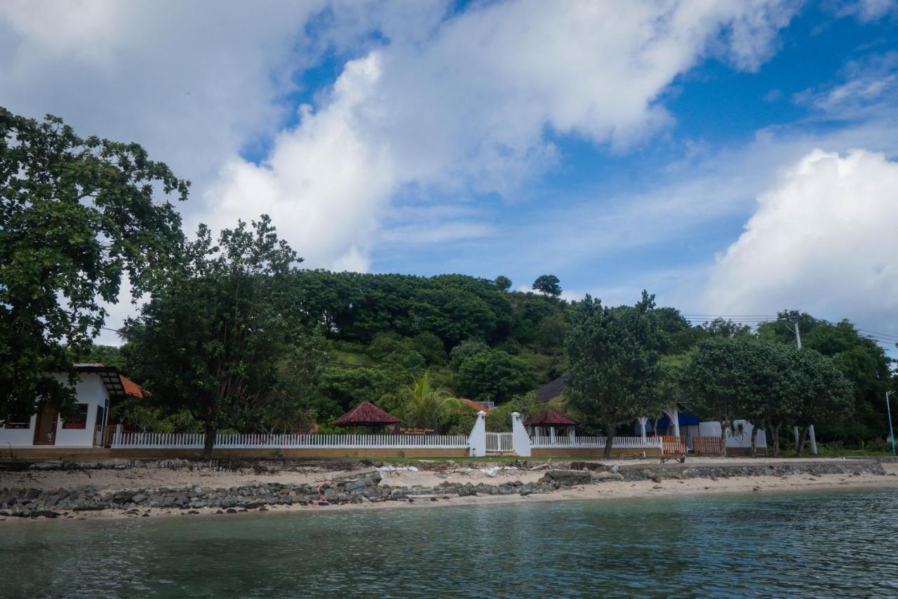 Yut'S Inn Flower Paradise Gili Gede Ngoại thất bức ảnh