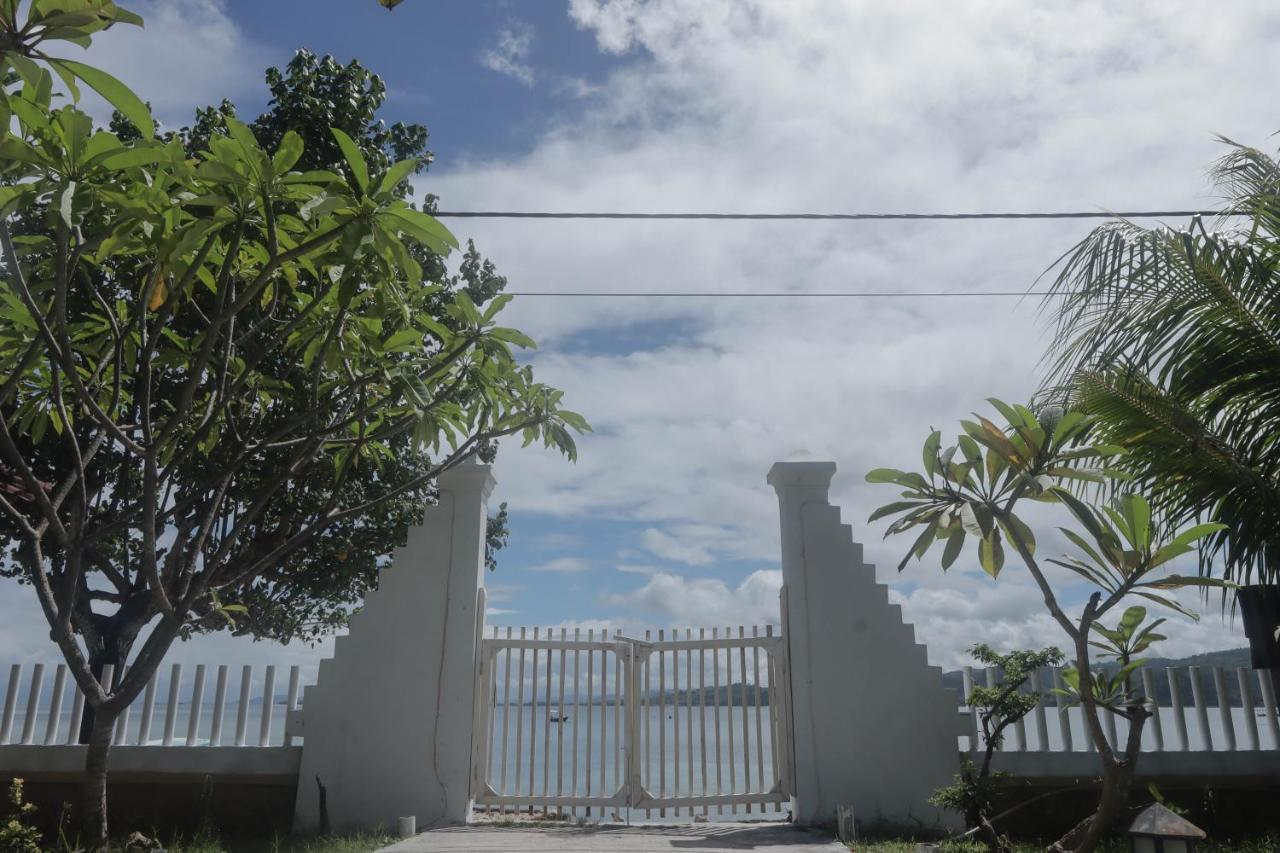 Yut'S Inn Flower Paradise Gili Gede Ngoại thất bức ảnh